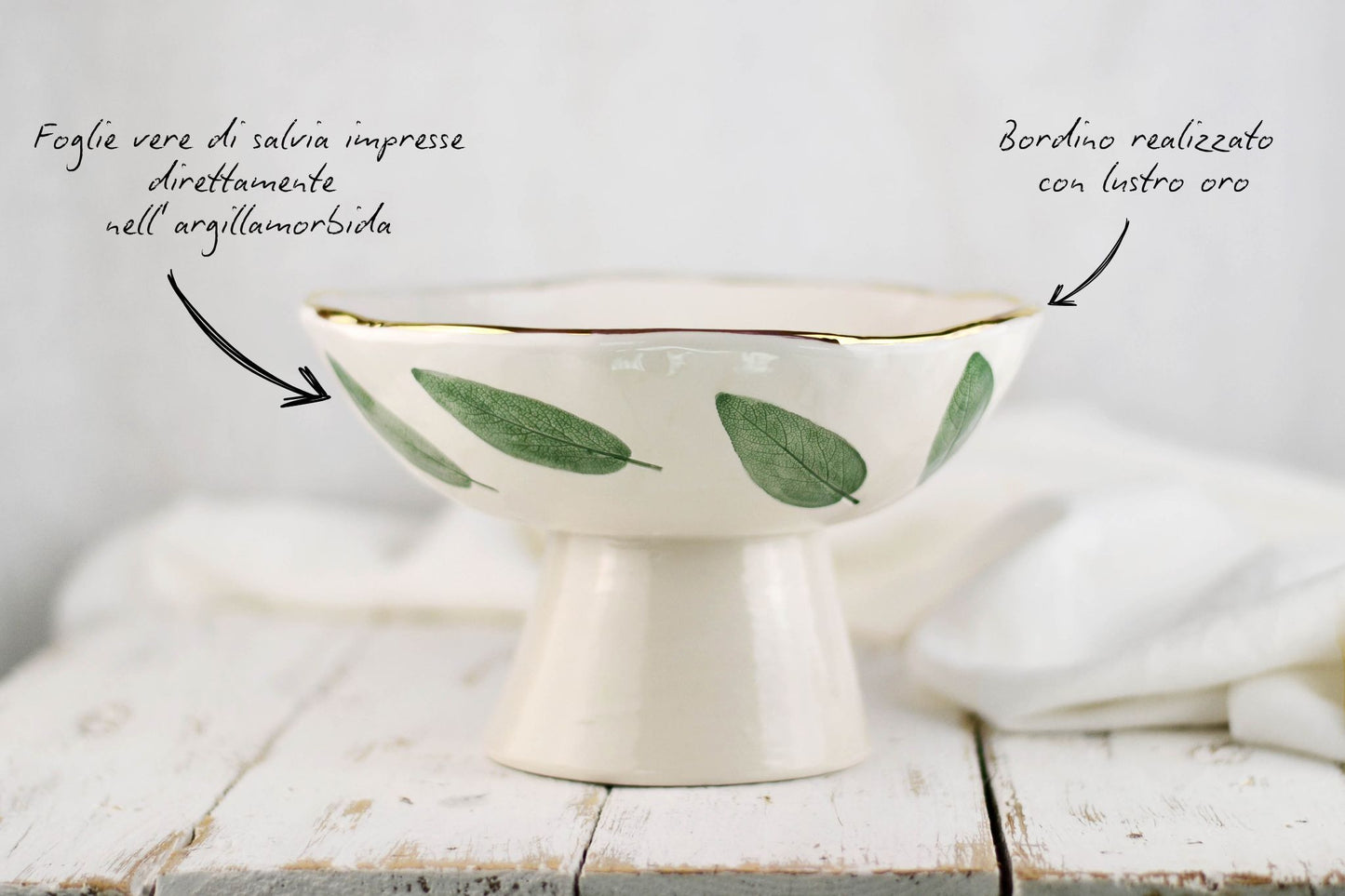 alzata di ceramica fatta a mano