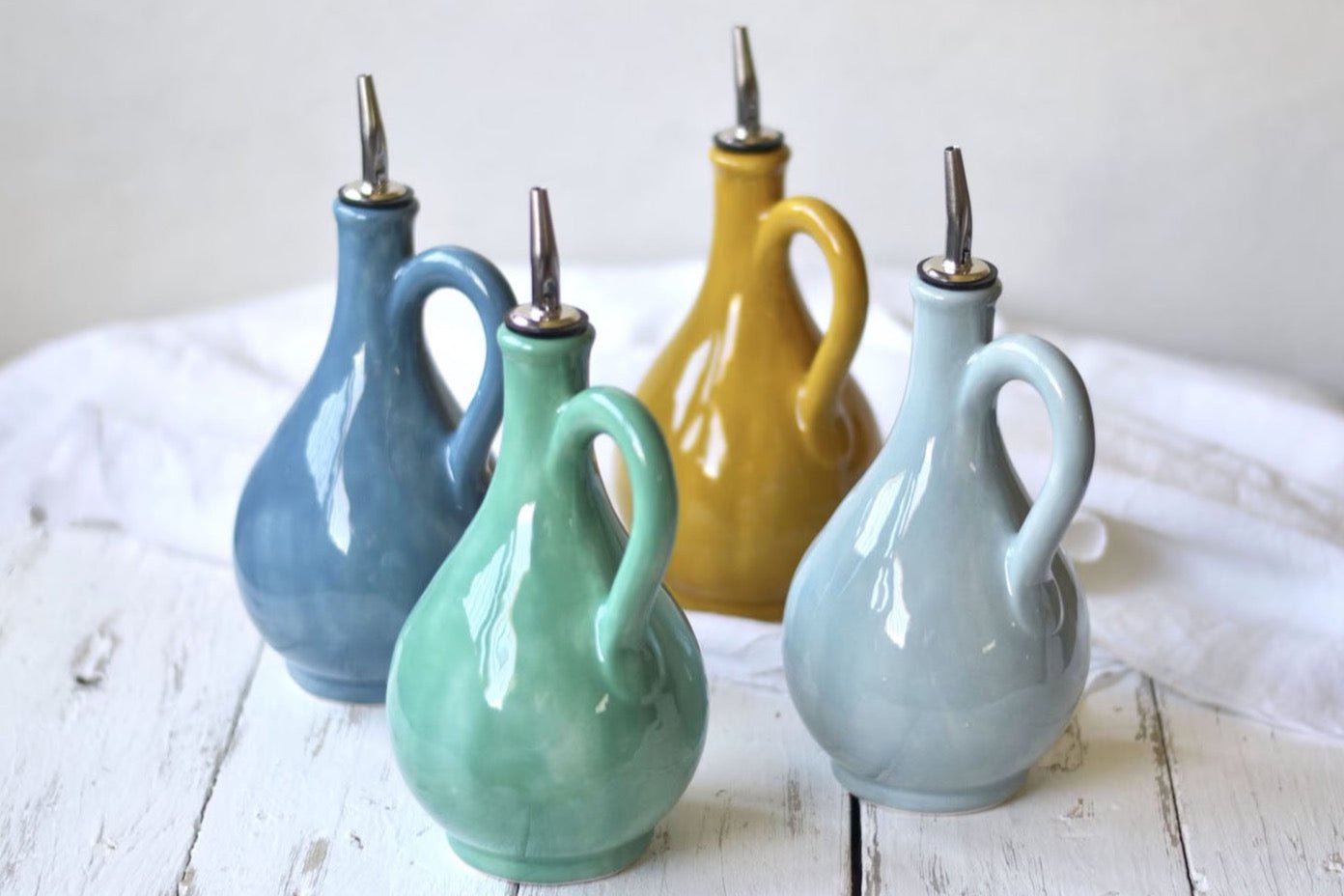 oliera colorata grande di ceramica