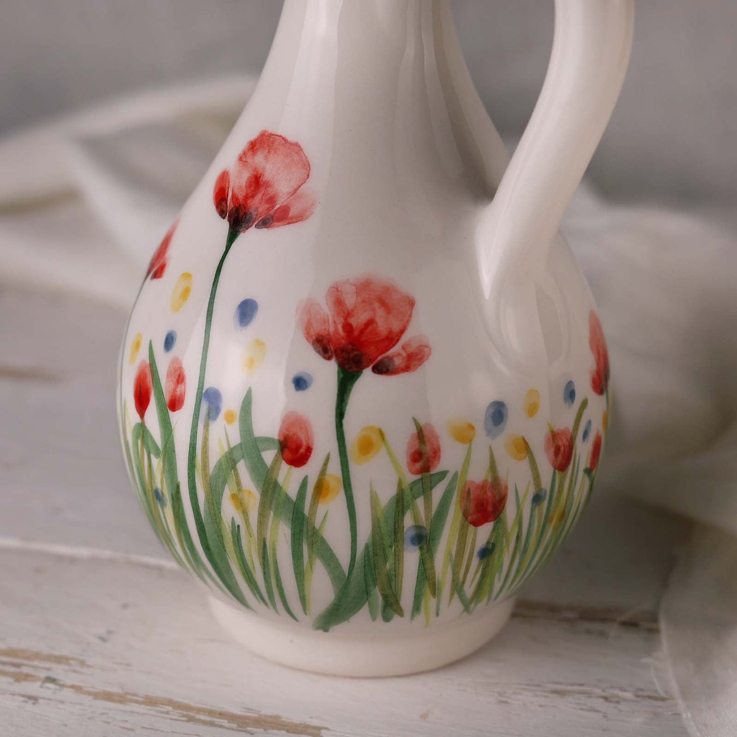 oliera di ceramica fatta a mano